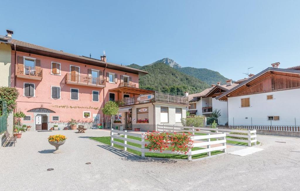Ledro Lake Suite "Pur" Mezzolago Extérieur photo